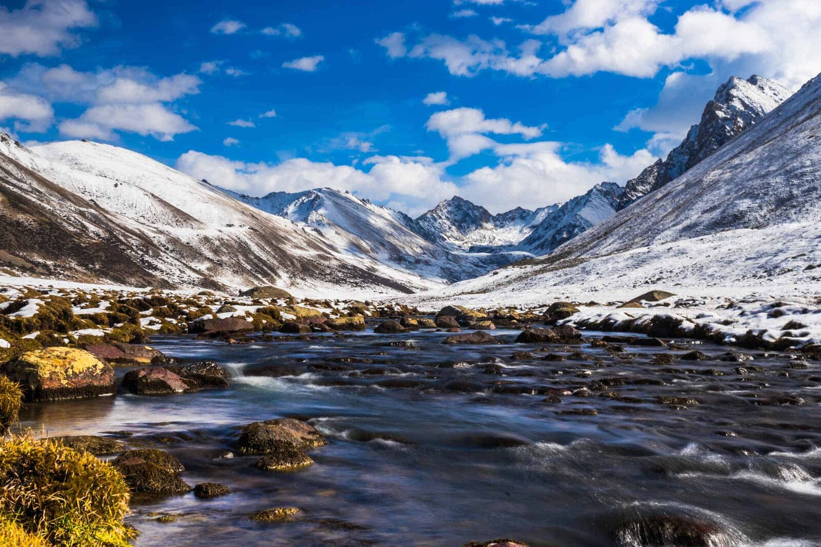 Altyn Arashan Valley